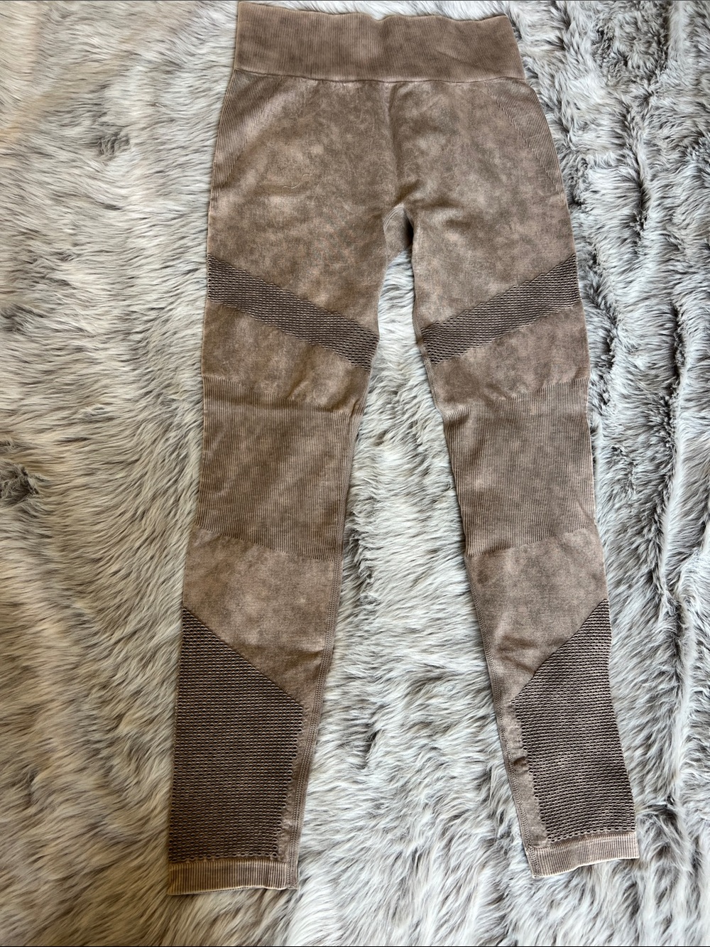 blanc noir Taupe Sculpting Leggings - Picture 7 of 9